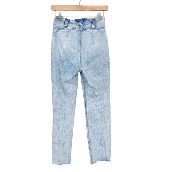 Abercrombie Ultra High Rise Mom Jeans Sz 26 - Picture 4 of 5